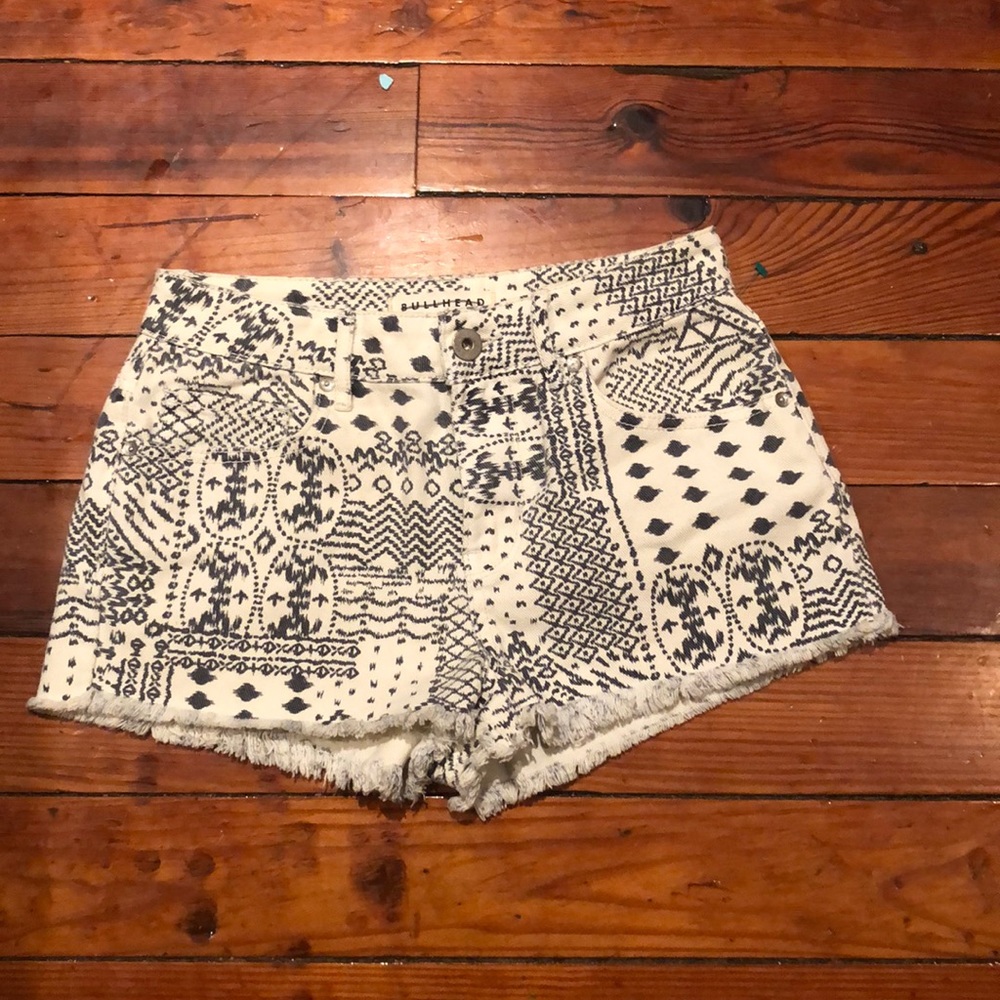 Bullhead high rise shorts